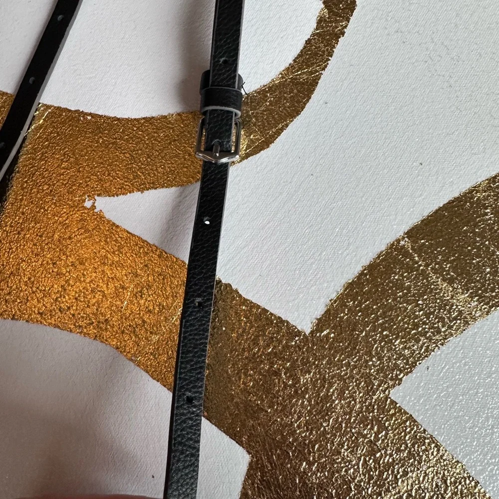 Aimee Kestenberg Cellphone crossbody purse - Picture 6 of 9